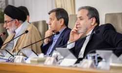 إيران تُحذر ترمب من العودة إلى استراتيجية "الضغوط القصوى"